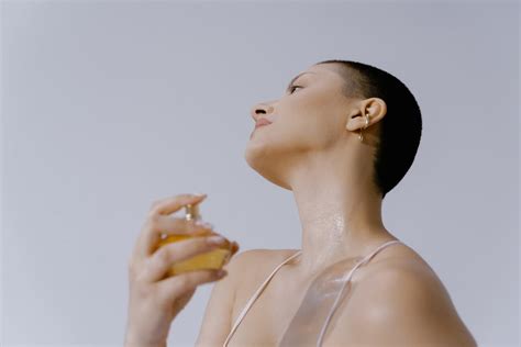 wie viele sprüher sind 100ml